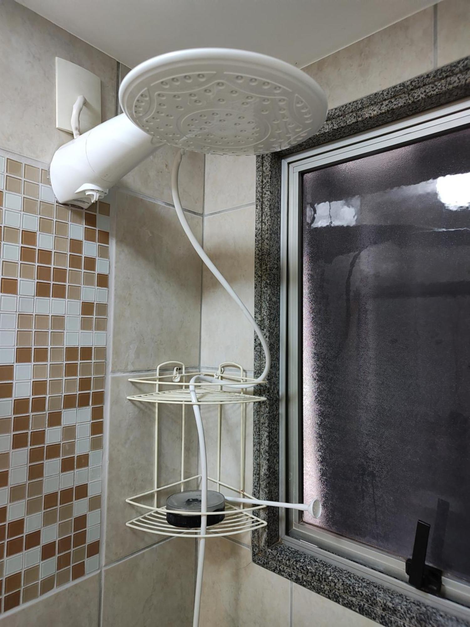 Hostel For One Com Quarto De Solteiro E Banheiro Privativos Vitória Eksteriør billede
